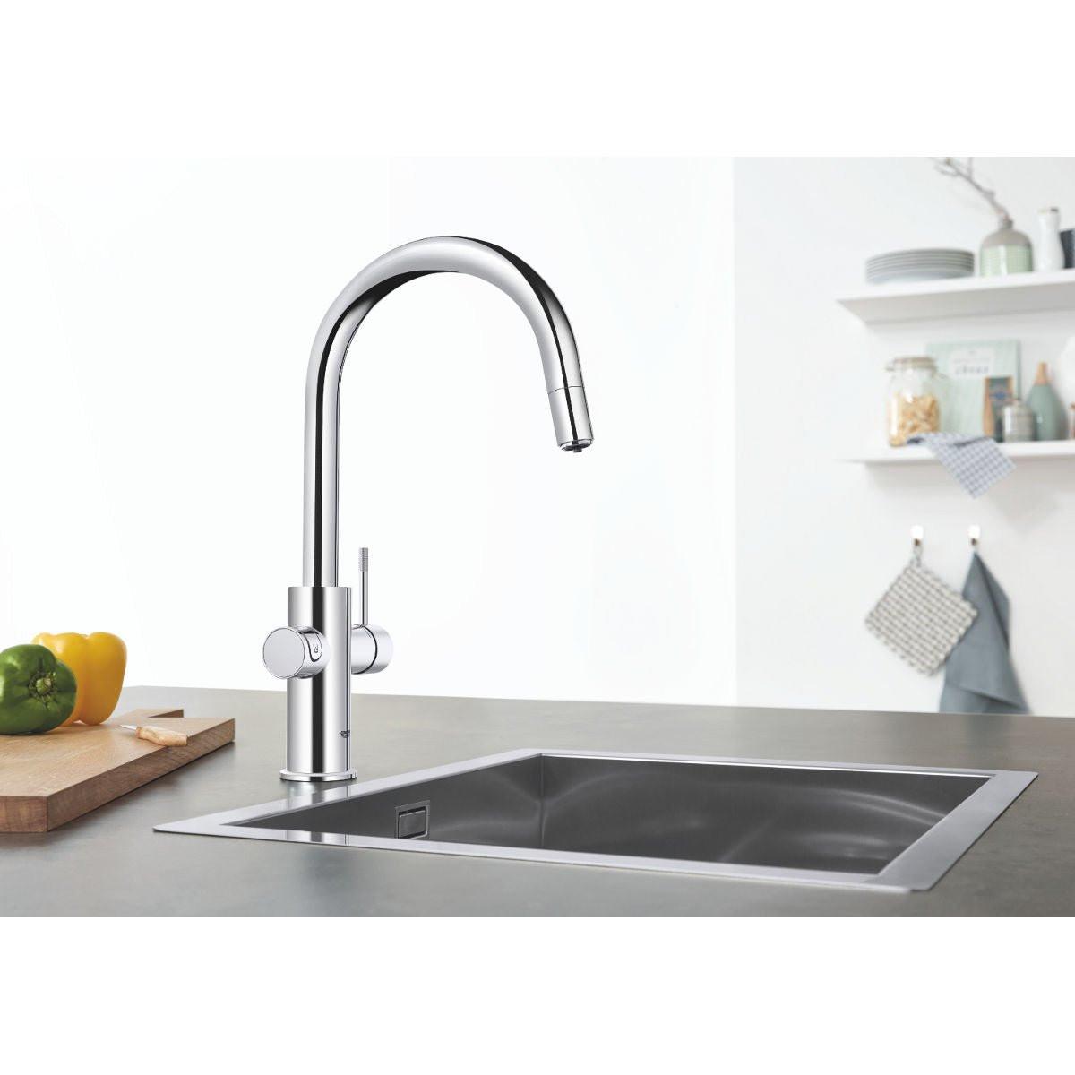 Grohe Blue Home C - kifolyós kezdőkészlet S - es méretű filterrel, kihúzható fejjel, króm (31541000)