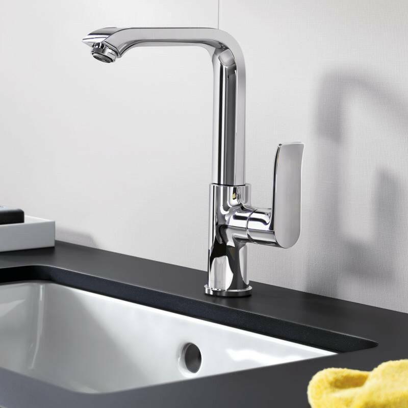 Hansgrohe Metris mosdócsaptelep 230 automata lefolyógarnitúrával