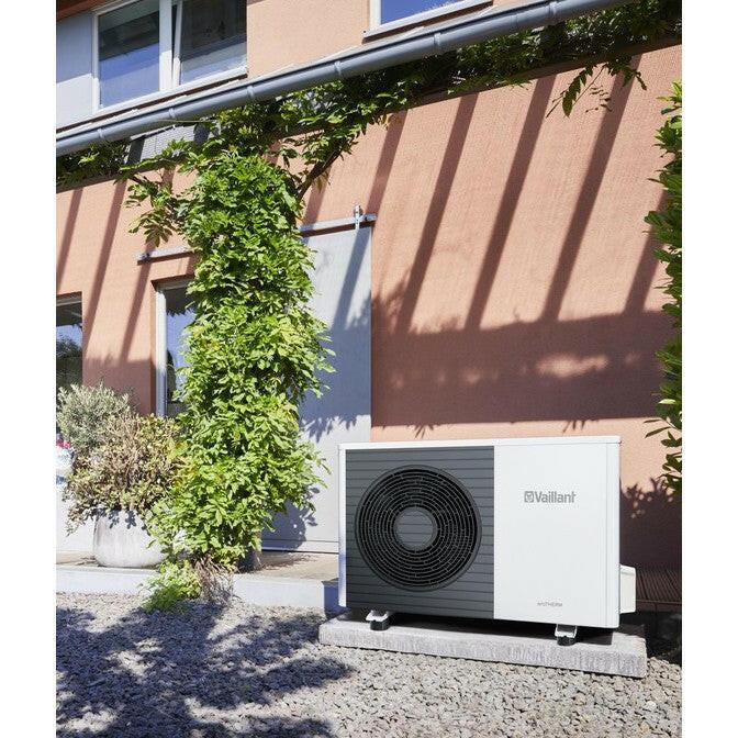 Vaillant aroTHERM plus VWL 75/6 A 230V levegő - víz hőszivattyú aktív hűtéssel, 1 fázis (0010023443)